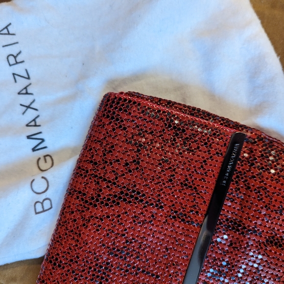 BCBG clutch - Picture 2 of 3